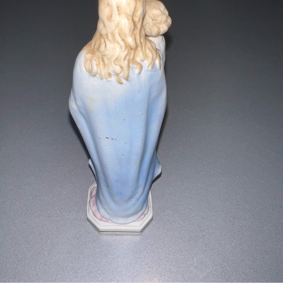 Vintage Napcoware Blessed Mother and Baby 7” Japan N3195 Used - Picture 3 of 4